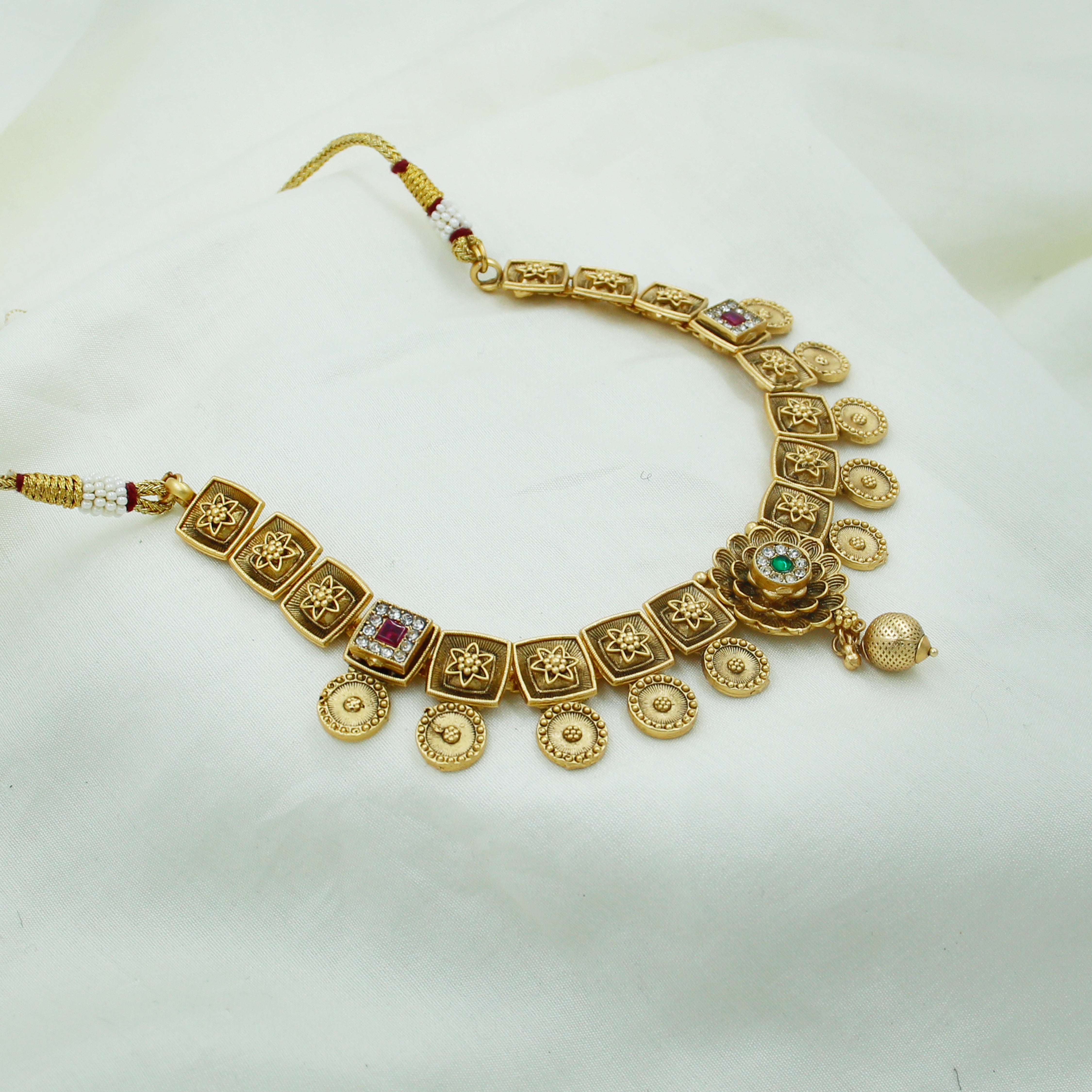 Antique Golden Necklace Lovedovez