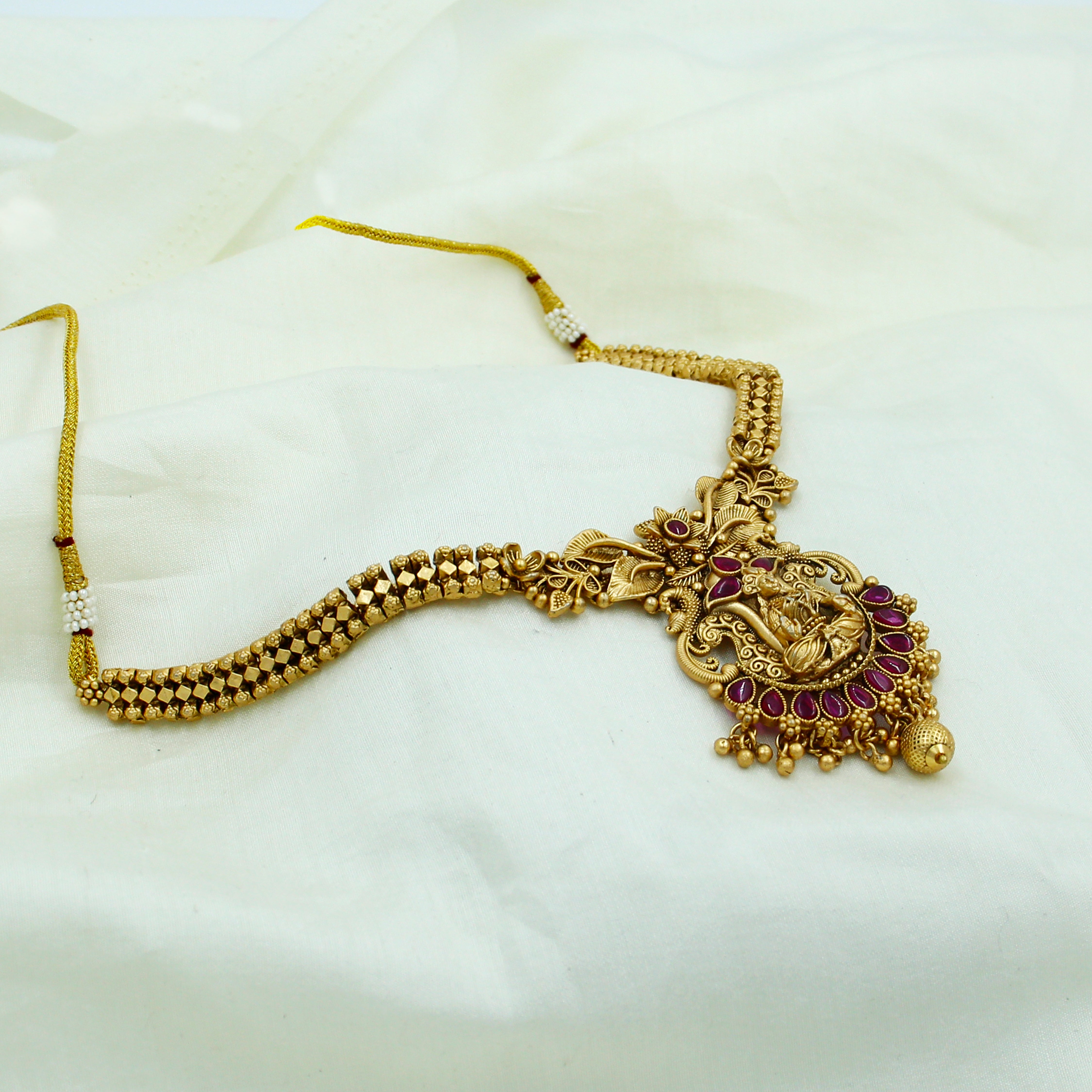 Laxmi Divine Necklace Lovedovez