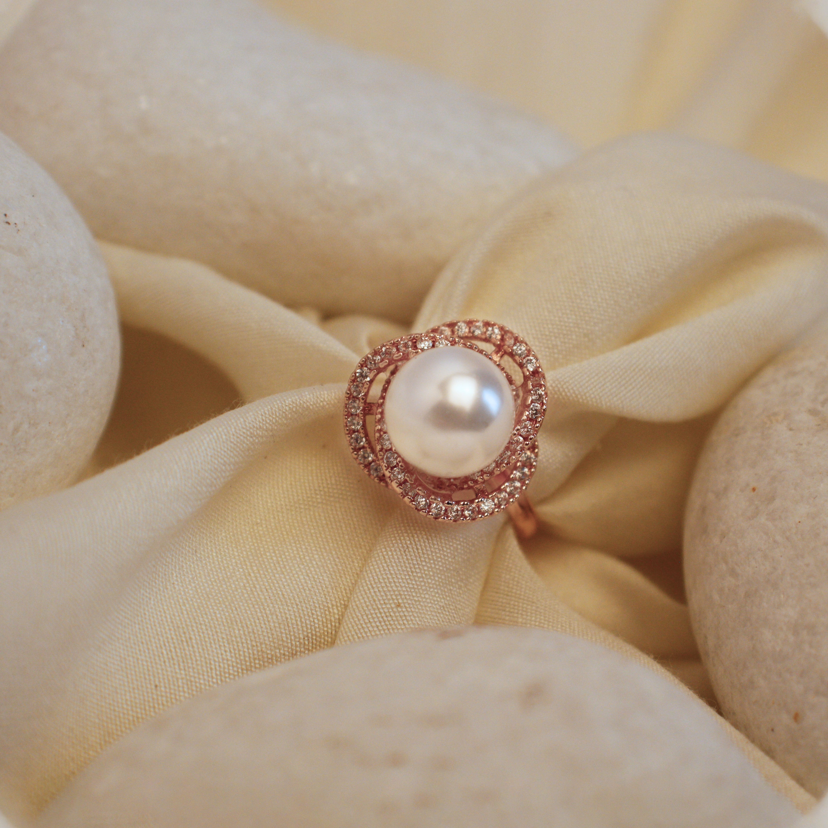 Pearl Flower Ring Lovedovez